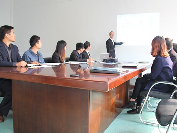 91抖音黄版APP破解版机电会议风采